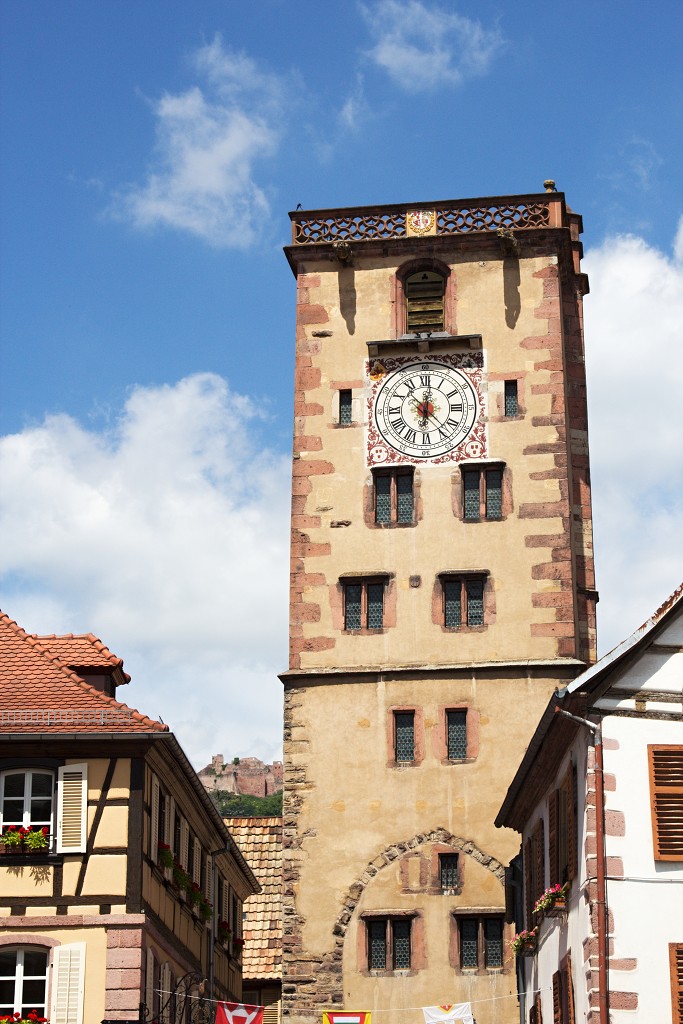 ribeauville hdr france frankrijk elzas vogezen vosges haut-rhin haut rhin Sinnplatz kasteel chateau Girsberg Saint Ulrich Haut-Ribeaupierre